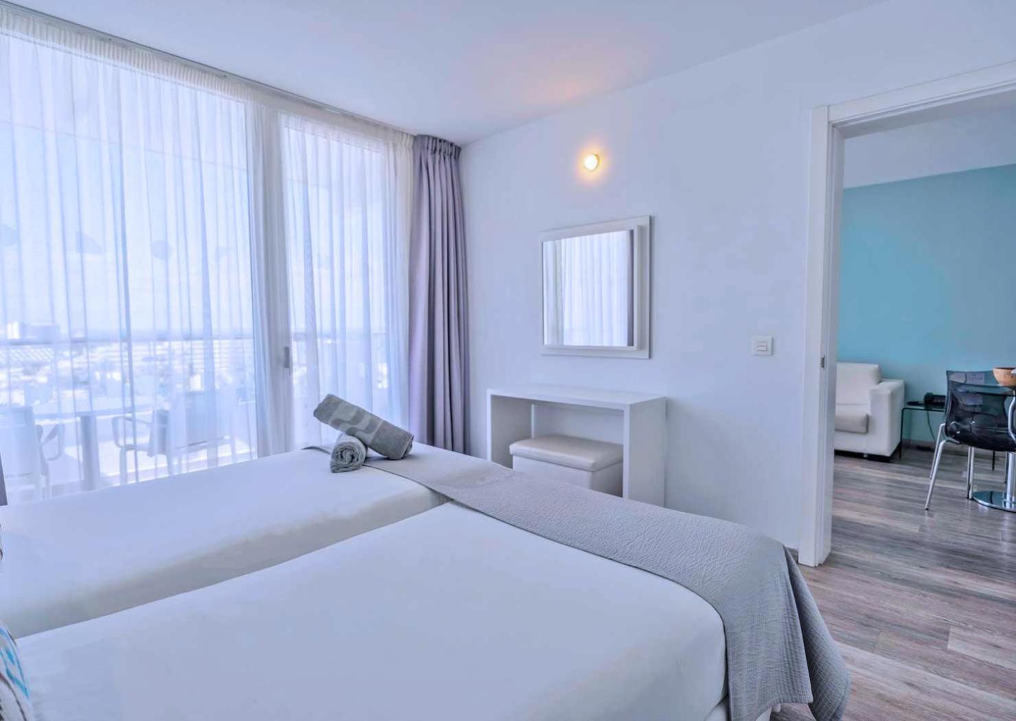 Coral Ocean View - Adults Only Hotel